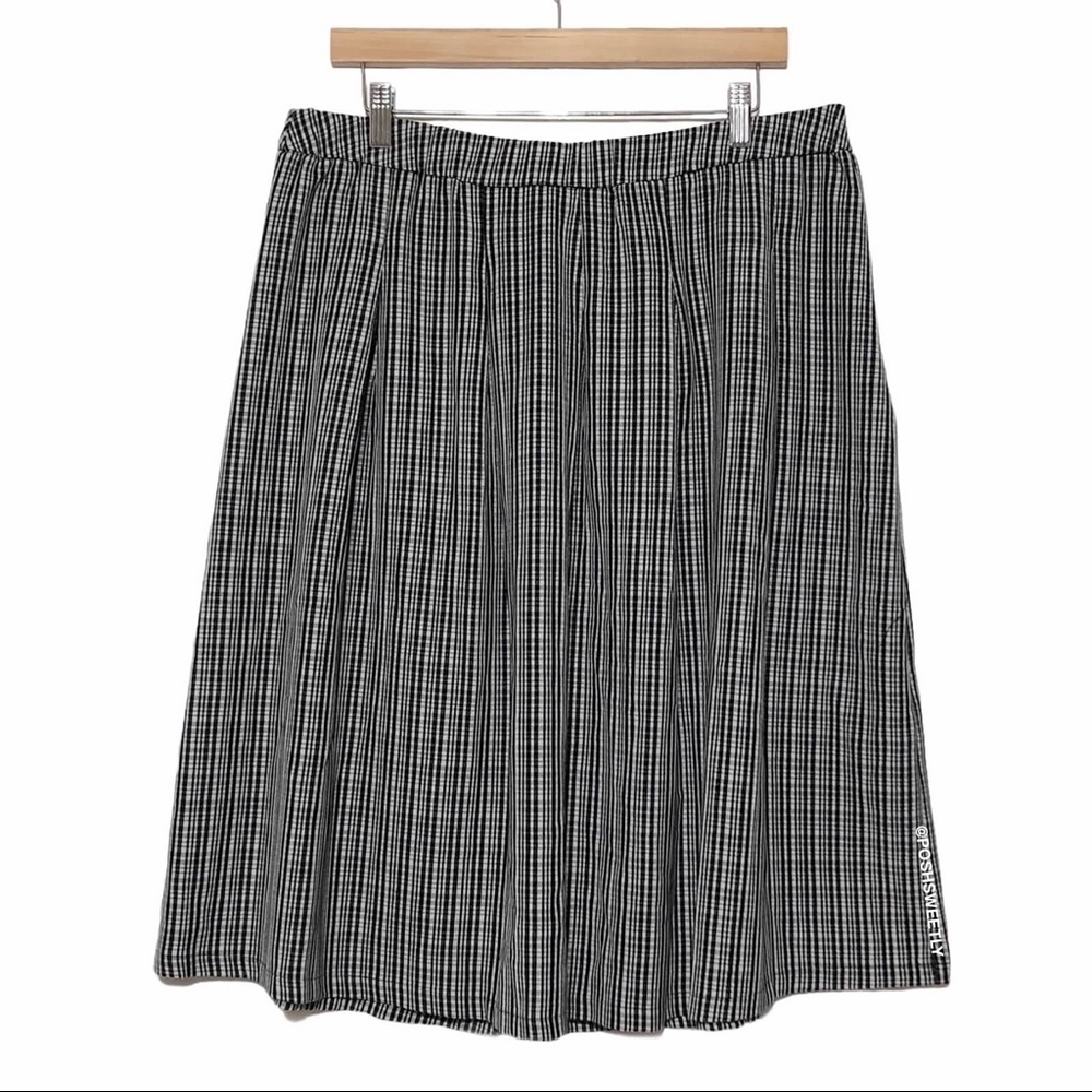 NY Collection Pleated Check Skirt - Picture 1 of 9
